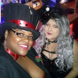 Meet your Posher, Anne